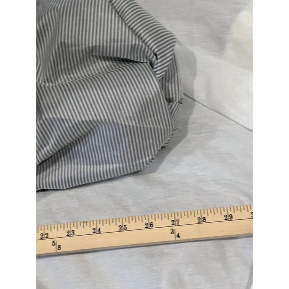 Gray w Lining Duffel Bags Bundle Two - Picture 3 of 10